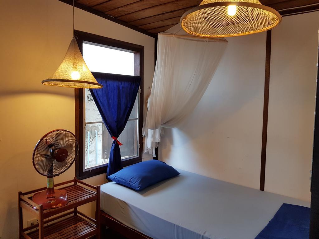 Mut Mee Garden Guest House Нонгкхай Екстер'єр фото