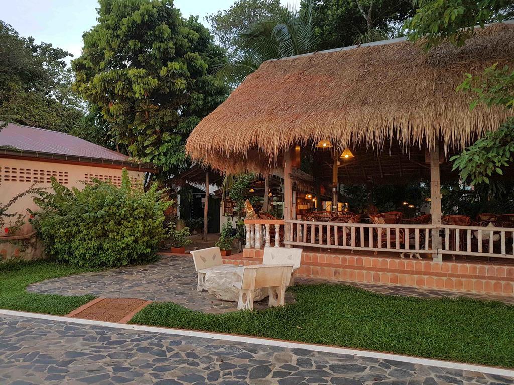 Mut Mee Garden Guest House Нонгкхай Екстер'єр фото