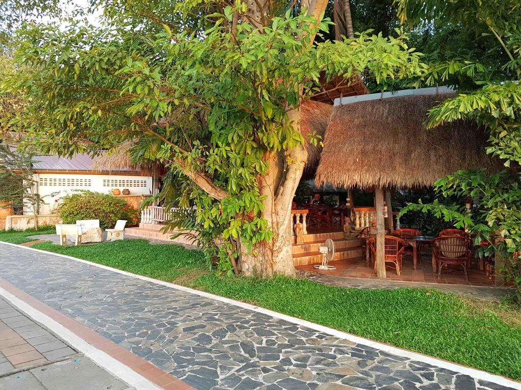 Mut Mee Garden Guest House Нонгкхай Екстер'єр фото