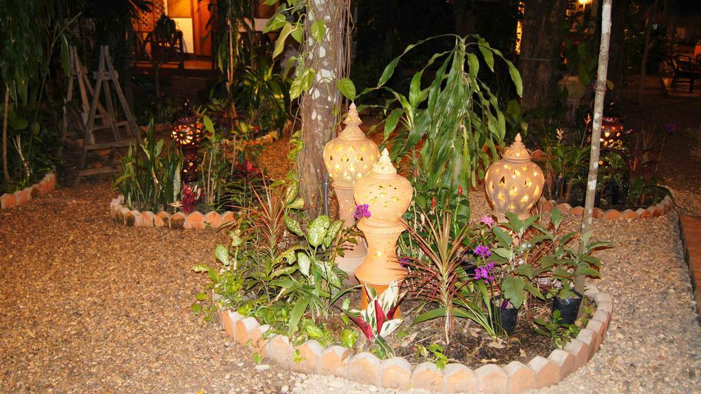 Mut Mee Garden Guest House Нонгкхай Екстер'єр фото
