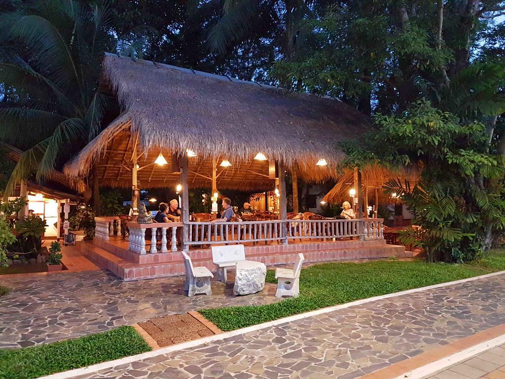 Mut Mee Garden Guest House Нонгкхай Екстер'єр фото